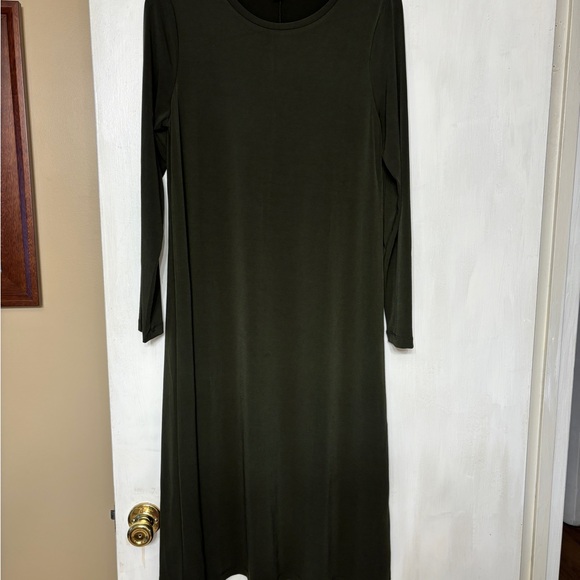 Chico's Dresses & Skirts - Chico's Dark Green Long Sleeve Crew Neck Dress 1